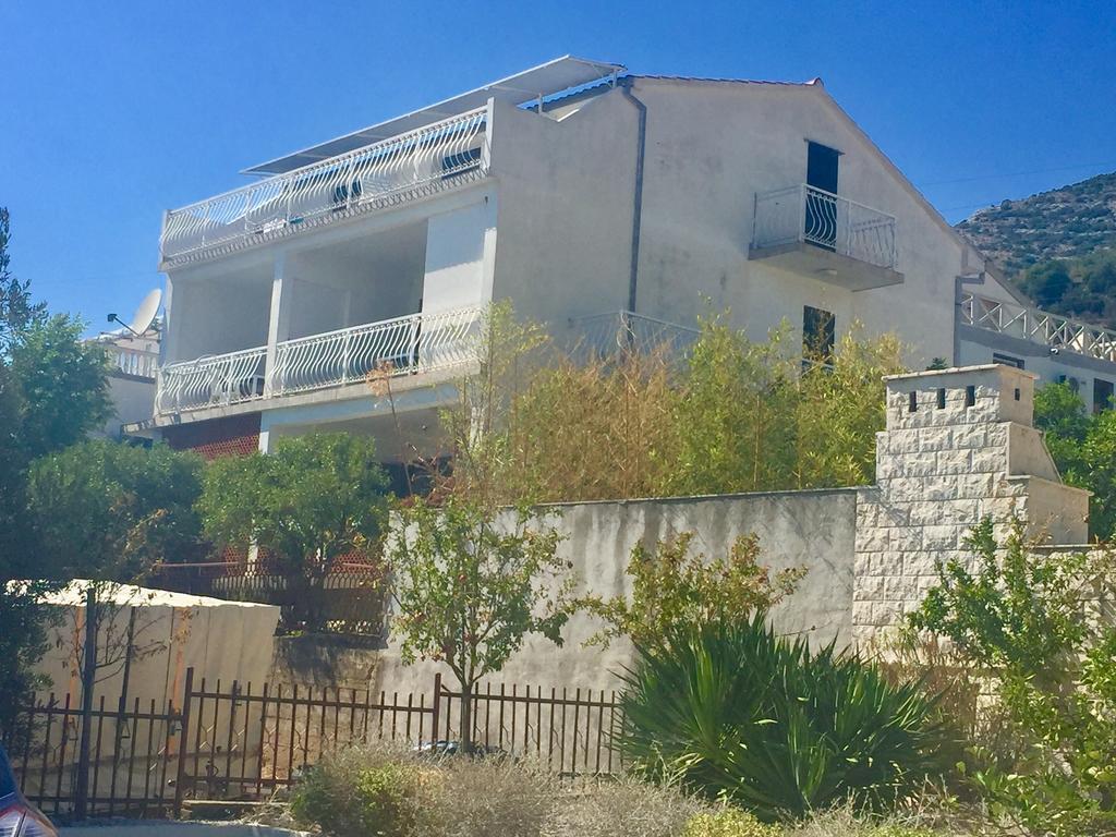 Apartments Tanjuska クチフェ エクステリア 写真